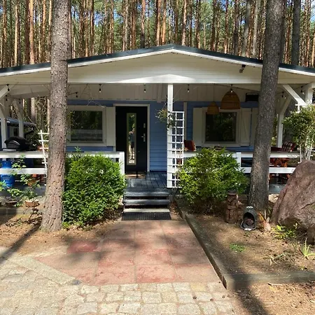 Holiday home Sosnowy Zakatek - Wakacyjny Nad Jeziorem W Lesie Tuczno