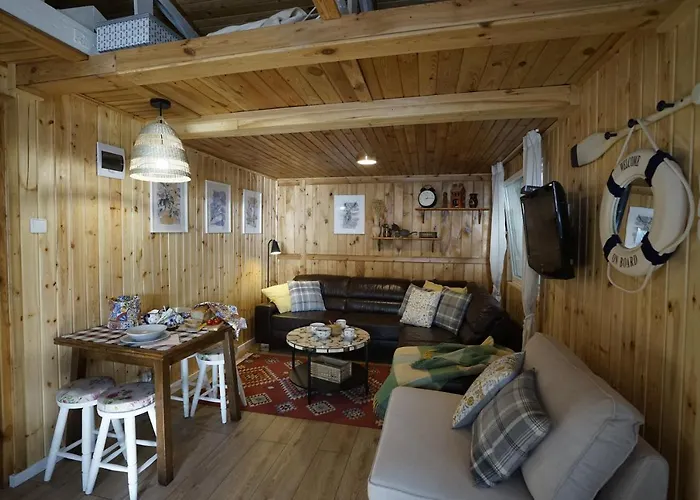 Sosnowy Zakatek - Wakacyjny Nad Jeziorem W Lesie Casa vacanze Tuczno (Walcz)